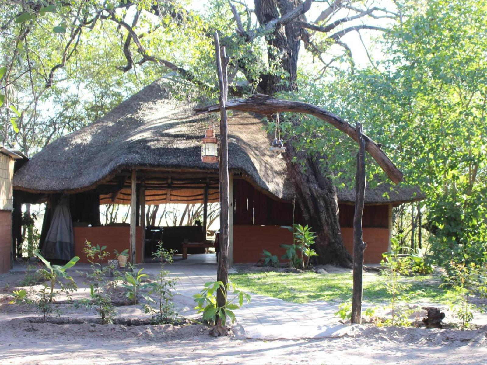 Mukolo Cabins & Camping Kongola Екстериор снимка